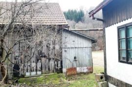 Kuća sa atraktivnim zemljištem uz rijeku Dobru, Brod Moravice, Maison