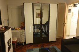 PODMURVICE-STAN OD 35 m2, 1S+DB, Rijeka, Appartamento