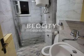 Novi Sad, Sajam, Bulevar kralja Petra I, 1.0, 38m2, Novi Sad - grad, Flat