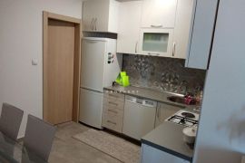 Odličan trosoban stan u centru ID#4469, Niš-Mediana, Apartamento