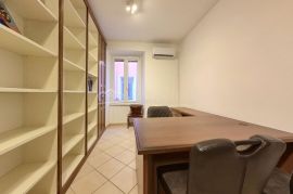 Poslovni prostor, centar, Pula, Istra, Pula, Commercial property