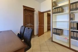 Poslovni prostor, centar, Pula, Istra, Pula, Commercial property