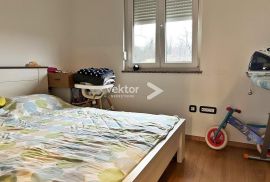 Matulji, 4-soban s dnevnim boravkom i  tri balkona, Matulji, Appartment