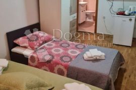 Stan u Dioklecijanovoj palači, Split, Apartamento