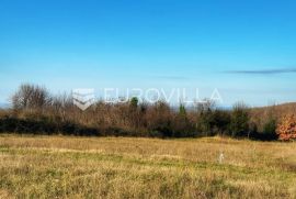 Istra, Poreč okolica, građevinsko zemljište s pogledom na more, Višnjan, Arazi