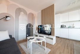 Zagreb, Donja Dubrava, prekrasan trosoban stan NKP 61 m2 + PM, Zagreb, Appartement