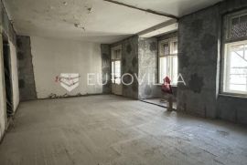 Zagreb, Palmotićeva, prekrasan stan u zgradi koja je u kompletnoj rekonstrukciji NKP 135 m2, Zagreb, Flat