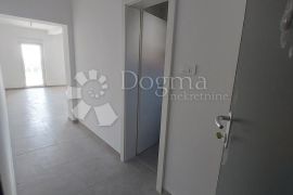 Mandre, Pag - S4 u novogradnji u blizini mora, Kolan, Appartement