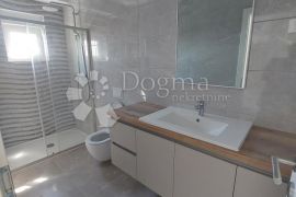 Mandre, Pag - S4 u novogradnji u blizini mora, Kolan, Appartement