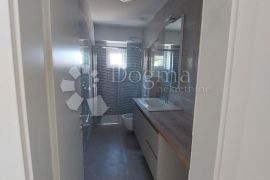 Mandre, Pag - S4 u novogradnji u blizini mora, Kolan, Appartement