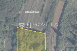 Istra, Premantura, građevinsko zemljište T2 zona 3020 m2  - 400 m od mora, Medulin, Terreno