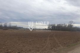 Na prodaju građevinski plac u Velikom Polju ID#127891, Obrenovac, Terrain