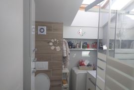 Solin, dvoetažni stan, Solin, Apartamento