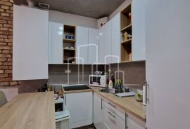 Četverosoban stan/poslovni prostor Mejtaš prodaja, Sarajevo Centar, Apartamento