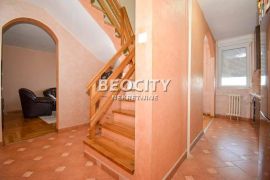 Rakovica, Labudovo brdo, Ljubomira Ivkovića Šuce, 4.0, 90m2, Rakovica, Appartement