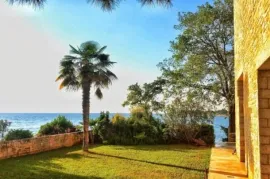 Istra: Villa s privatnom plažom, Umag, Maison