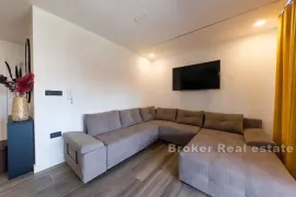 Moderan apartman s bazenom, Trogir, Διαμέρισμα