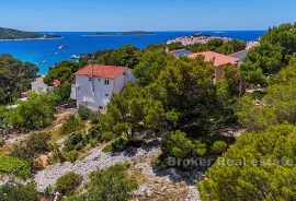 Građevinsko zemljište s pogledom na more, Primošten, Land