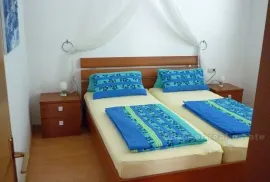 Kuća s 5 apartmana, na prodaju, Trogir, Maison