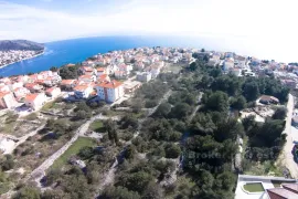 Građevinsko zemljište površine 3200 m2, na prodaju, Trogir, Terrain