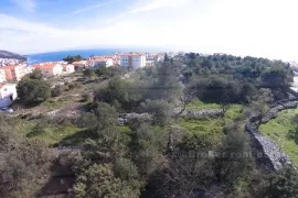 Građevinsko zemljište površine 3200 m2, na prodaju, Trogir, Terrain