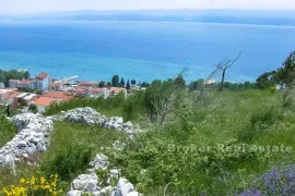 Građevinsko zemljište s pogledom na more, Omiš, Terrain