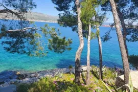 Kuća prvi red do mora, Trogir, Ev