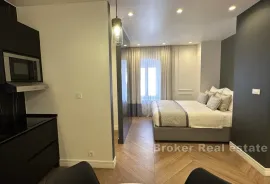 Moderni studio apartmani u srcu Dioklecijanove palače, Split, Apartamento