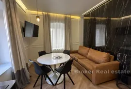 Moderni studio apartmani u srcu Dioklecijanove palače, Split, Apartamento