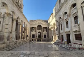 Atraktivan obiteljski restoran u centru Splita, Split, Poslovni prostor