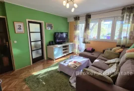 Namješten dvosobni stan, Split, Apartamento