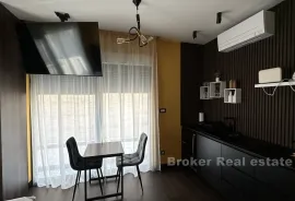 Jedinstvena apartmanska vila s pogledom na more, Split, Casa