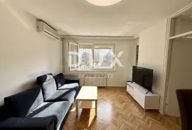 ZAGREB, JARUN - prostran stan na 300 m pješice od Jaruna!, Zagreb, Appartment