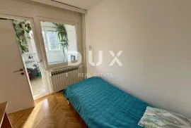 ZAGREB, JARUN - prostran stan na 300 m pješice od Jaruna!, Zagreb, Appartment