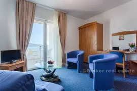 Hotel s pogledom na more, na prodaju, Trogir - Okolica, Εμπορικά ακίνητα