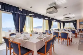 Hotel s pogledom na more, na prodaju, Trogir - Okolica, Εμπορικά ακίνητα