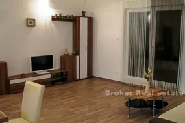 Apartmanska kuća s pogledom na more, Šolta, Famiglia