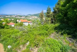 Građevinsko zemljište, površine 1650 m2, na prodaju, Split, Terreno