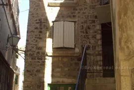 Potpuno renoviran stan, na prodaju, Trogir - Okolica, Casa