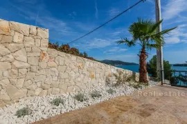 Vila s pet zvjezdica, na prodaju, Trogir - Okolica, Famiglia