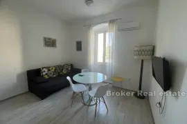 Bačvice, komforan dvosoban apartman, Split, شقة