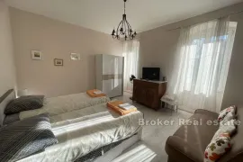 Bačvice, komforan dvosoban apartman, Split, شقة