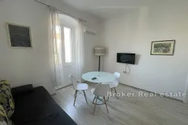 Bačvice, komforan dvosoban apartman, Split, شقة