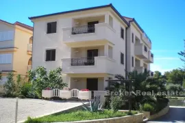 Apartmanska kuća s pogledom na more, Zadar, Дом