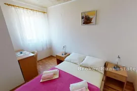 Apartmanska kuća s pogledom na more, Zadar, Дом