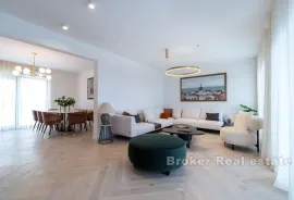 Apartmanska kuća u centru, Dubrovnik, Σπίτι