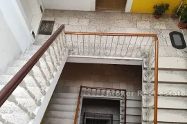 Apartman na samoj Rivi, Split, Flat