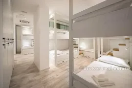 Meje, potpuno novi hostel, Split, العقارات التجارية