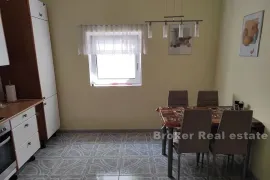 Apartmanska kuća s pogledom na more, Zadar, Famiglia