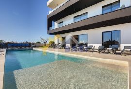 ISTRA - PULA vrhunska villa sa predivnim pogledom na more!, Pula, Famiglia